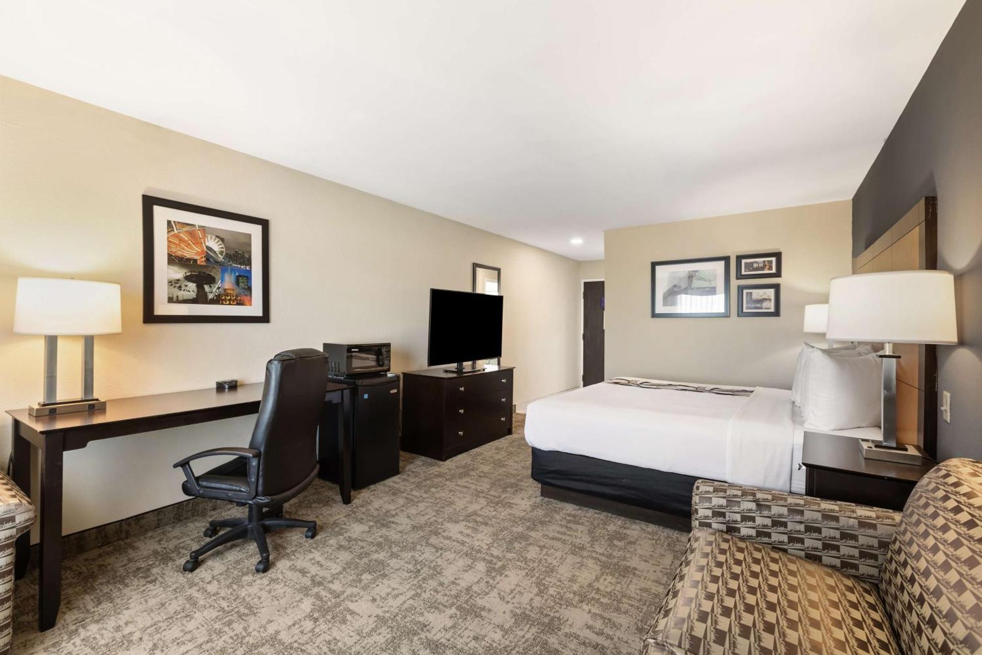Best Western Inn & Suites - Midway Airport Burbank Exteriör bild
